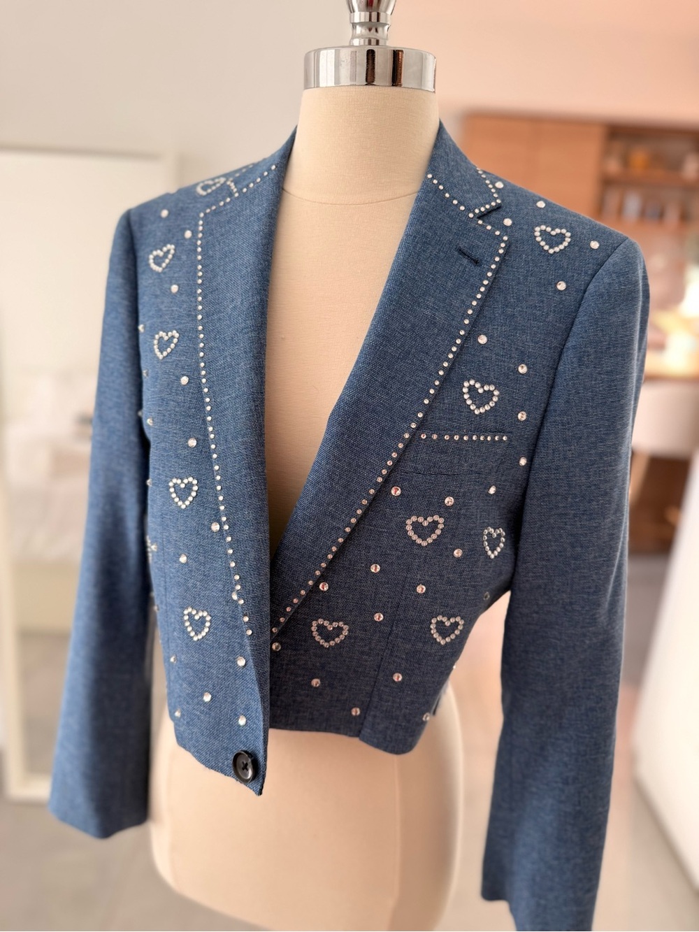 Cropped Blue Pearl-Embellished Heart Blazer - Picture 2 of 4